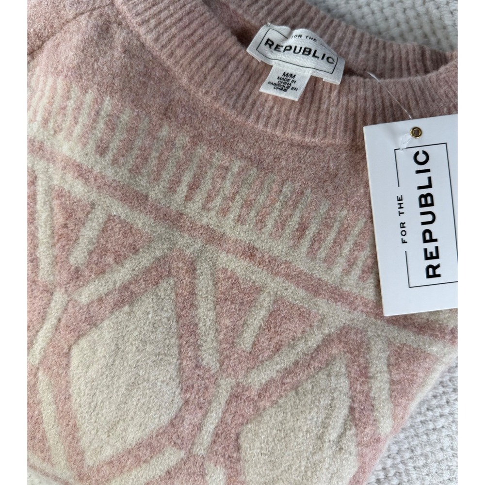 For The Republic Pink Geometric Jacquard Crewneck Sweater NWT Size Medium